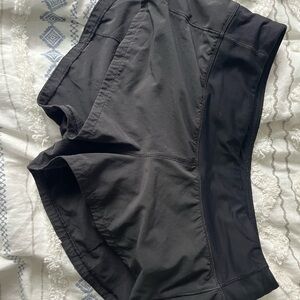 Lululemon Athletica Black Speed Up Low-Rise lined Short 2.5"